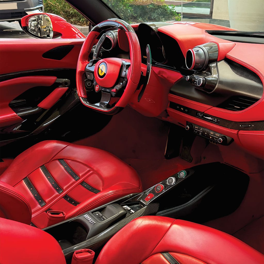 ferrari-car-rental-dubai